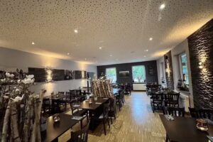 Molos &ndash; Restaurant & Caf&eacute;