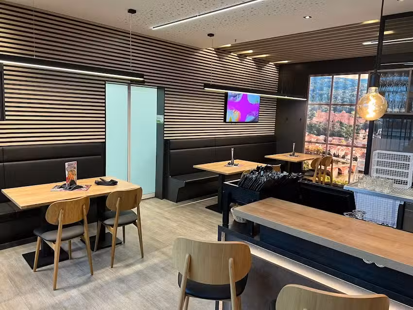 mömax Restaurant Heidelberg