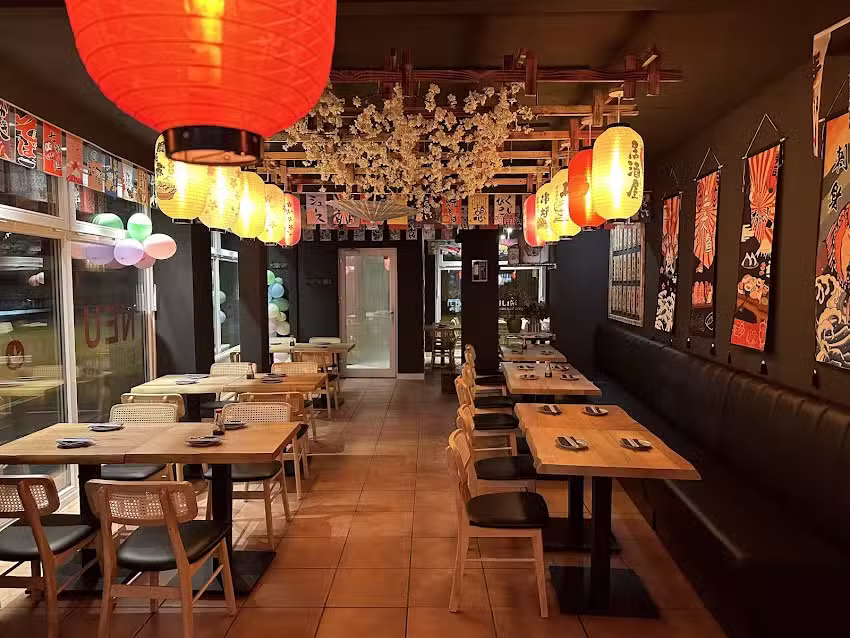 Momiji Neum&uuml;nster