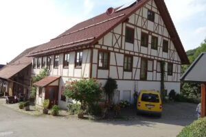 Most-Besen H&auml;ringen