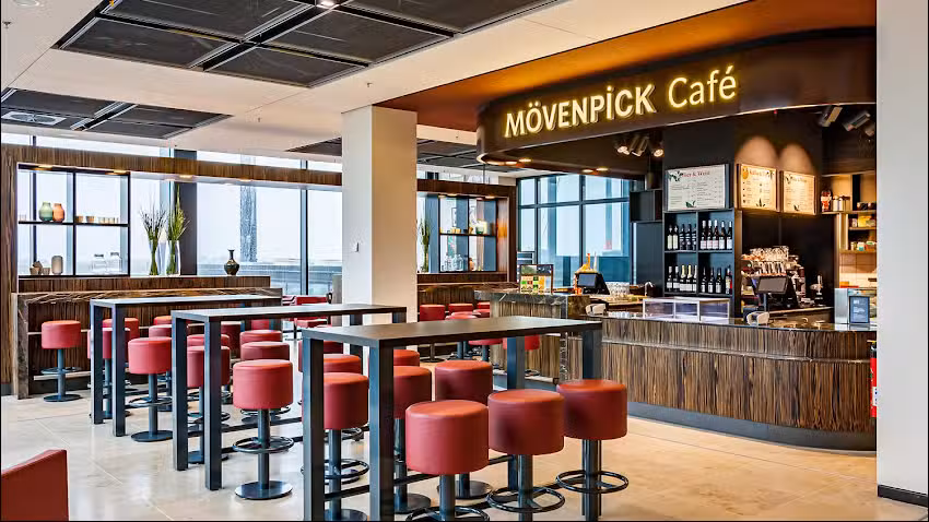 M&ouml;venpick Caf&eacute; Flughafen Berlin Brandenburg