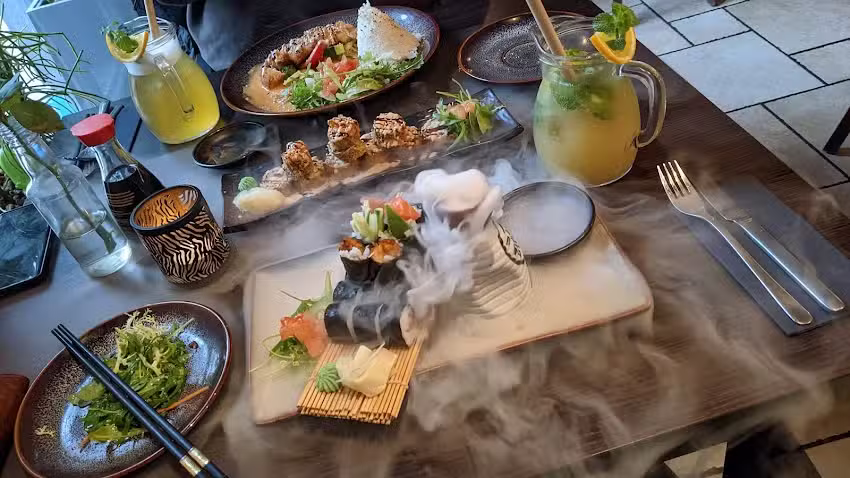MS. YEN &ndash; Sushi Bramsche