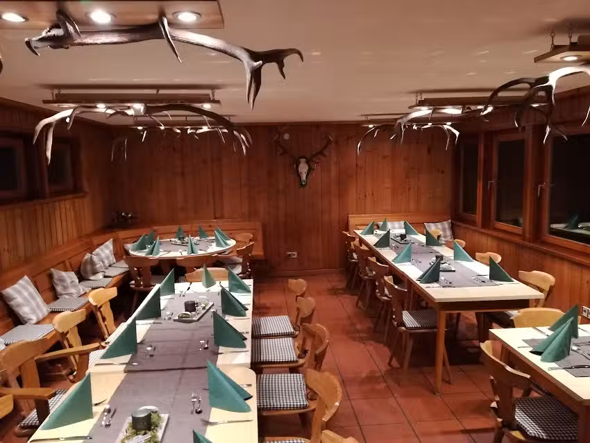 M&uuml;ller&acute;s Fliegerstube