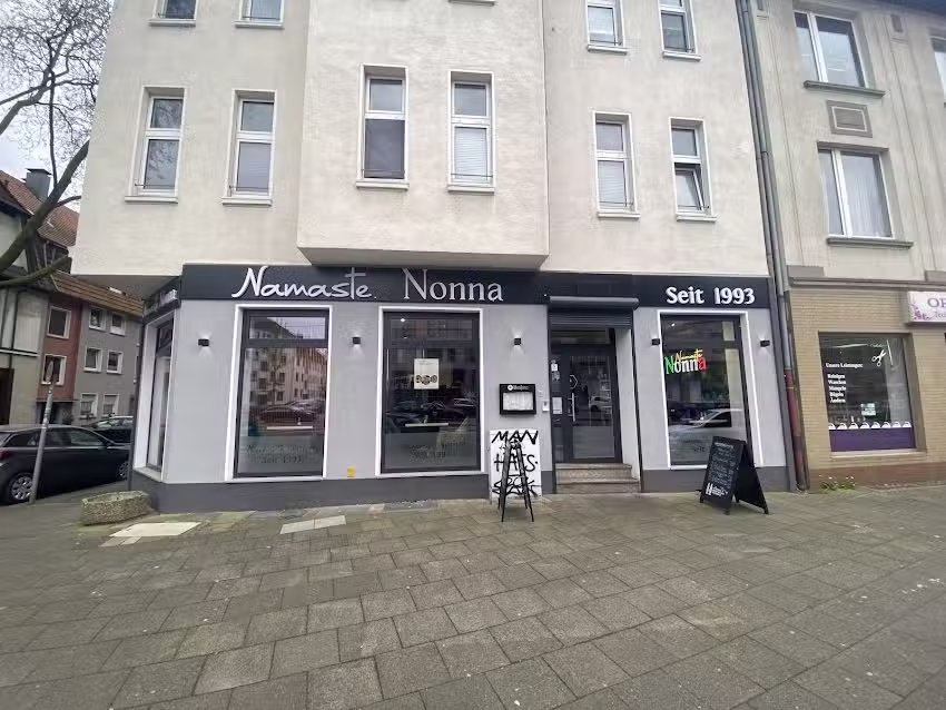 Namaste Nonna