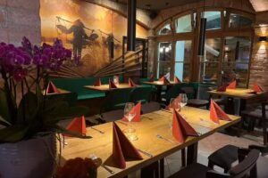 NaTie Restaurant