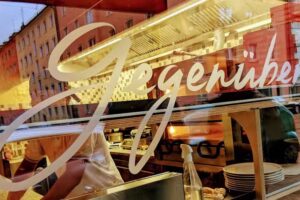 Nebenan Brunch & Bar