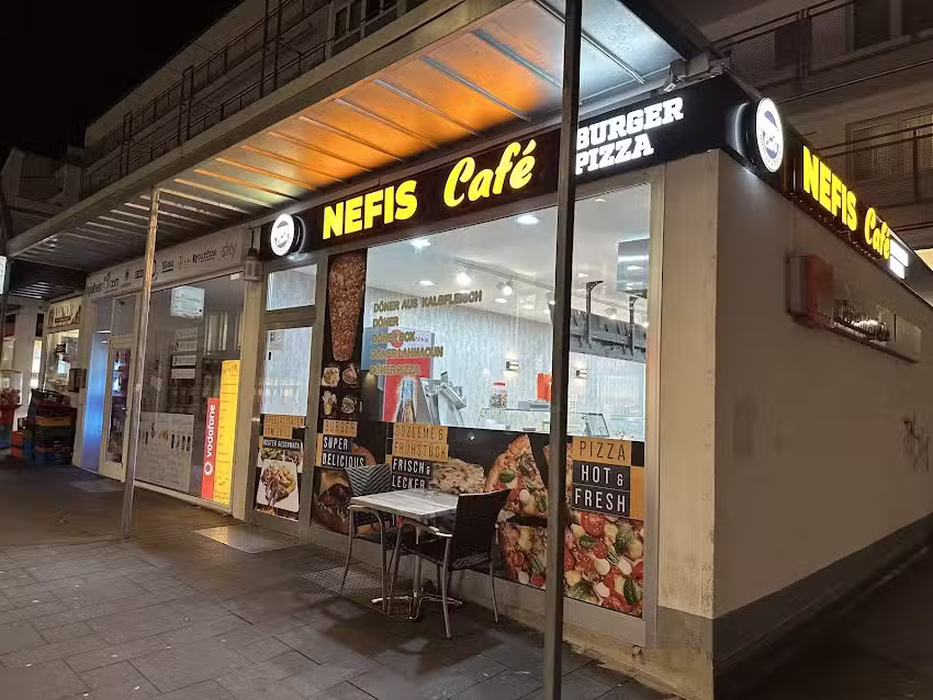 Nefis Cafe Burger Pizza
