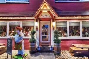 Netti’s Restaurant