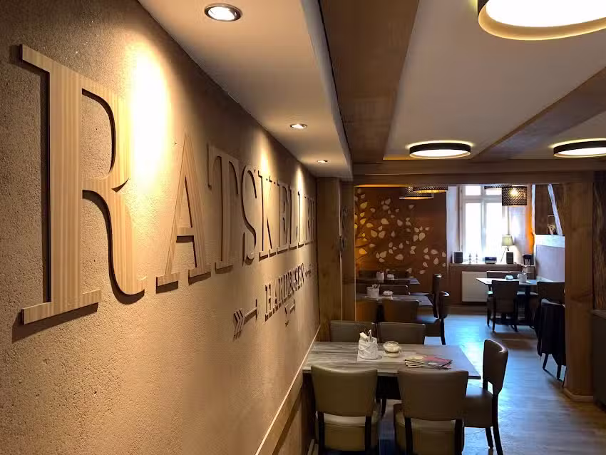 Neue Liebe Ratskeller