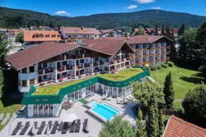 NEUE POST HOTEL