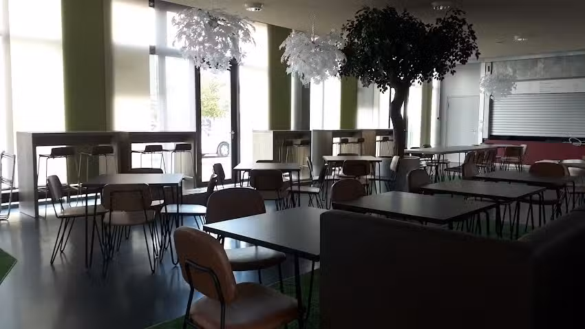 Neues Leben Bistro &ndash; Lounge & Catering