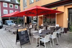 Niki&acute;s Caf&eacute;