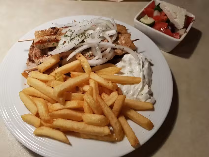Nikos Grill
