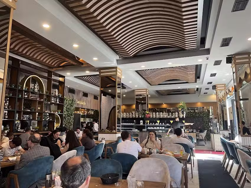 Nirvana Restaurant & Cafe