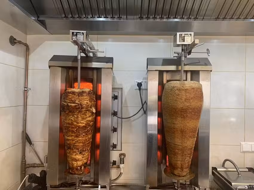 NOM D&ouml;ner kebap Pizzahaus