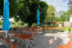 Noon Mirch Hotel Restaurant