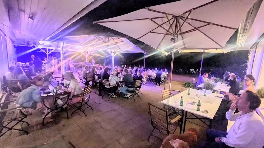 Nordpark Caf&eacute;