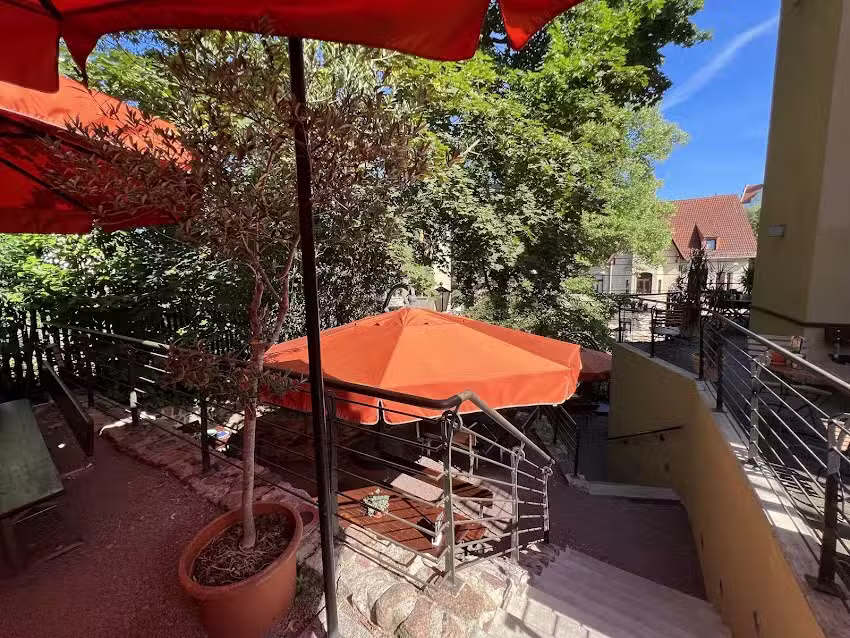 Objekt 5 / Restaurant Ruine