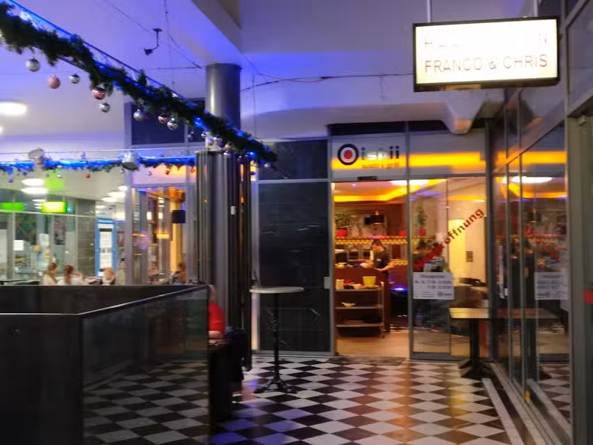 Oishii Sushi & Grill