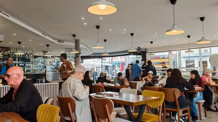 OLALA Caf&eacute; by M&ouml;sy&ouml;