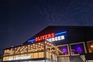 Oliver&rsquo;s Burger