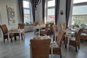 Oller Kotten Grill & Bistro
