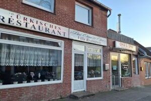 Oma & Opa Villa Restaurant