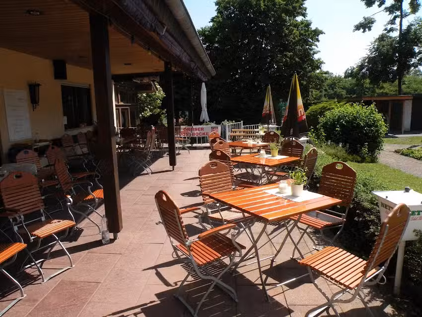 &Ouml;RMSER BIERGARTEN 602