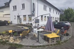 OY’s BIERGARTEN Biker-Radler Treff
