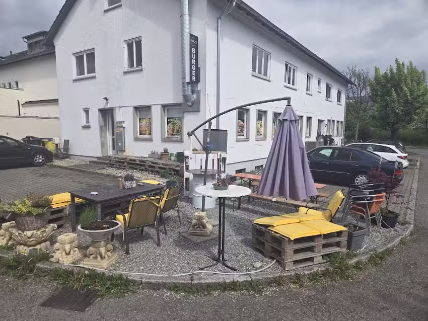 OY&rsquo;s BIERGARTEN Biker-Radler Treff