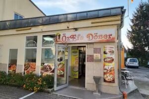 &Ouml;zEfe D&ouml;ner