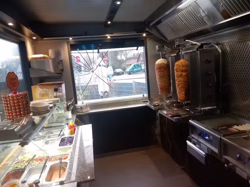 &Ouml;zi&rsquo;s D&ouml;ner Oase
