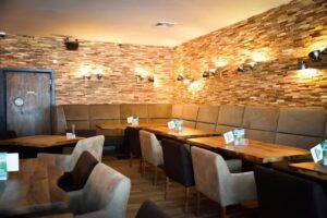 Palm Beach Restaurant Bar Caf&eacute;