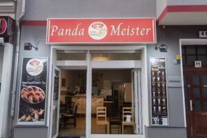 Panda Meister Berlin Kurfürstendamm