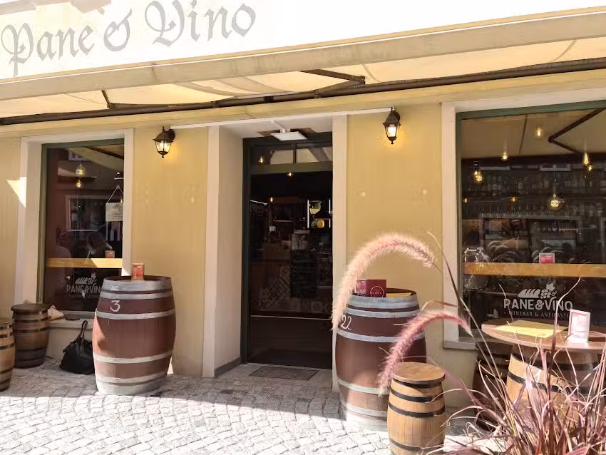 Pane & Vino