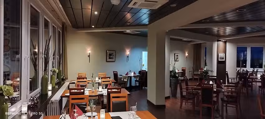 Panoramarestaurant & Caf&eacute;