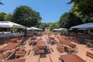 Parkklause im Barockgarten
