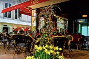 Pastis &ndash; Caf&eacute; de Paris &ndash;