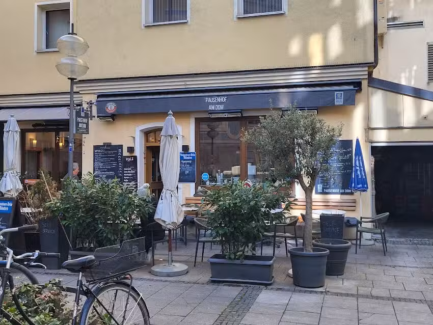 Pausenhof am Dom