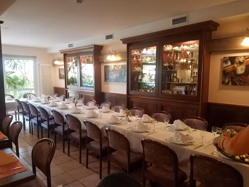 Pavarotti Ristorante-Pizzeria
