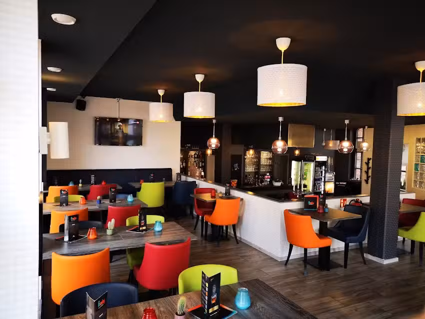 Pecados Café Bar Restaurant