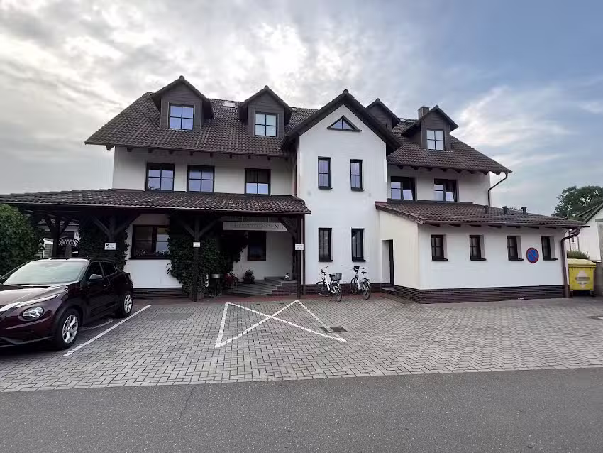 Pension & Gasthaus Kahren