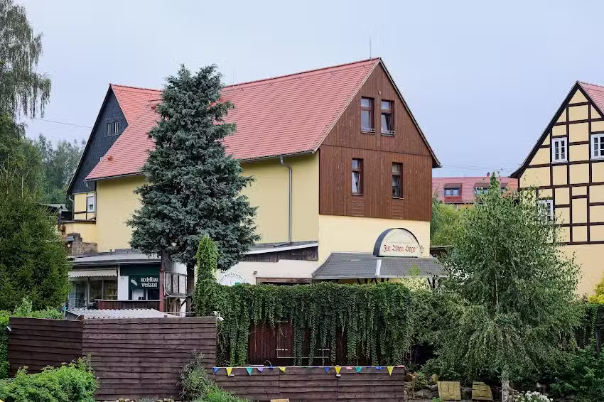 Pension & Gasthaus Zur alten S&auml;ge