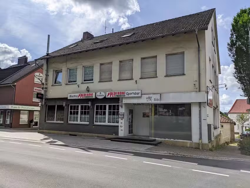 Peperoni- D&ouml;ner- Pizza- Spezialit&auml;ten