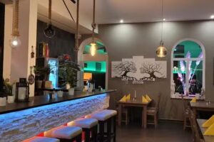 Pera Restaurant & Da Guido Lieferservice