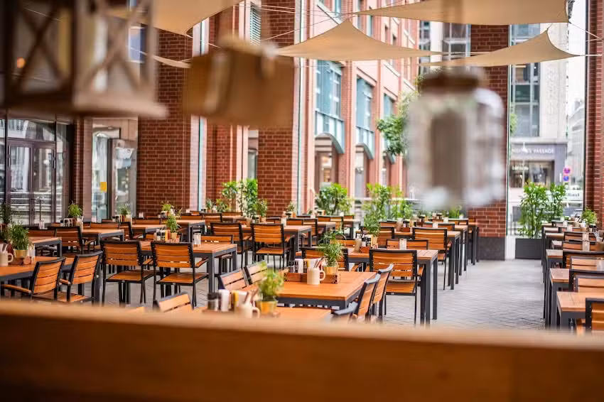 PETER PANE Burgergrill & Bar