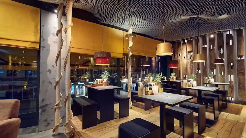 PETER PANE Burgergrill & Bar