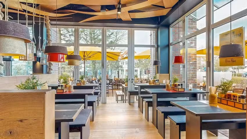 PETER PANE Burgergrill & Bar