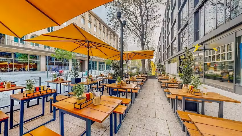 PETER PANE Burgergrill & Bar