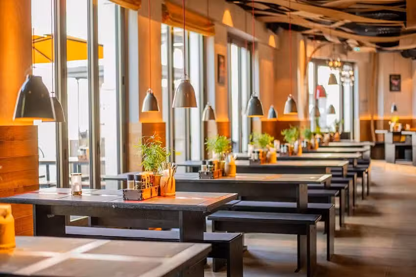 PETER PANE Burgergrill & Bar